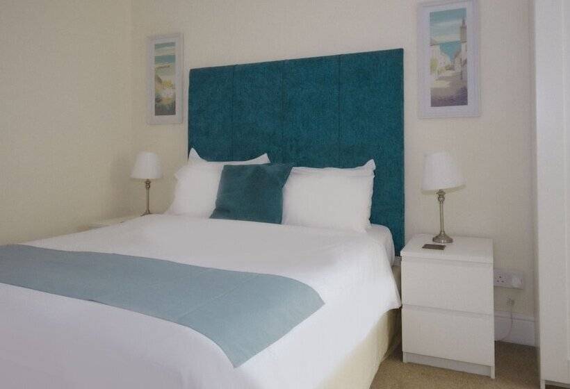 سوییت, Crofton House