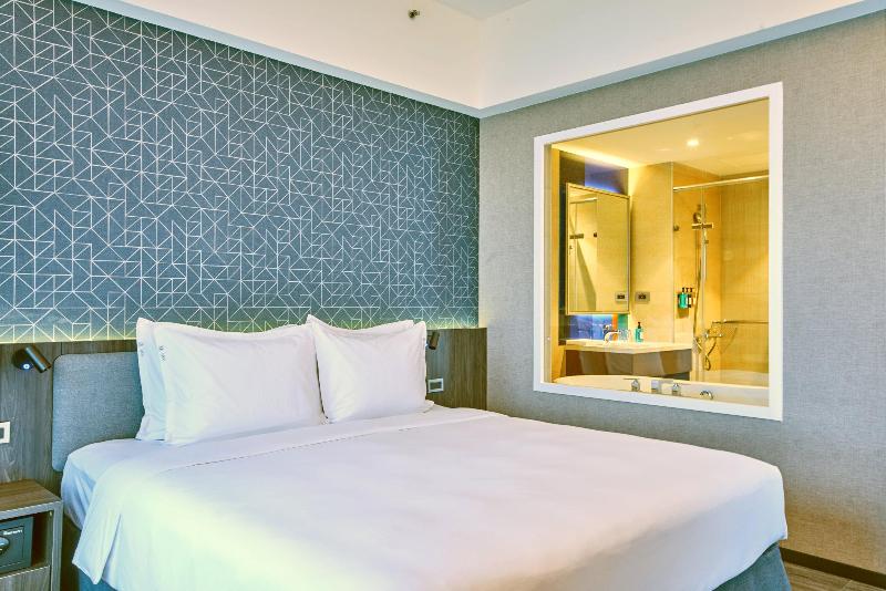 חדר סטנדרט, Holiday Inn Express Kaohsiung Love River, An Ihg