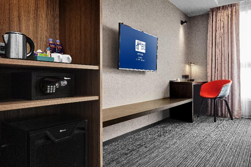 חדר סטנדרט, Holiday Inn Express Kaohsiung Love River, An Ihg