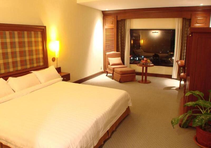 חדר סטנדרט, Holiday Inn Express Kaohsiung Love River, An Ihg