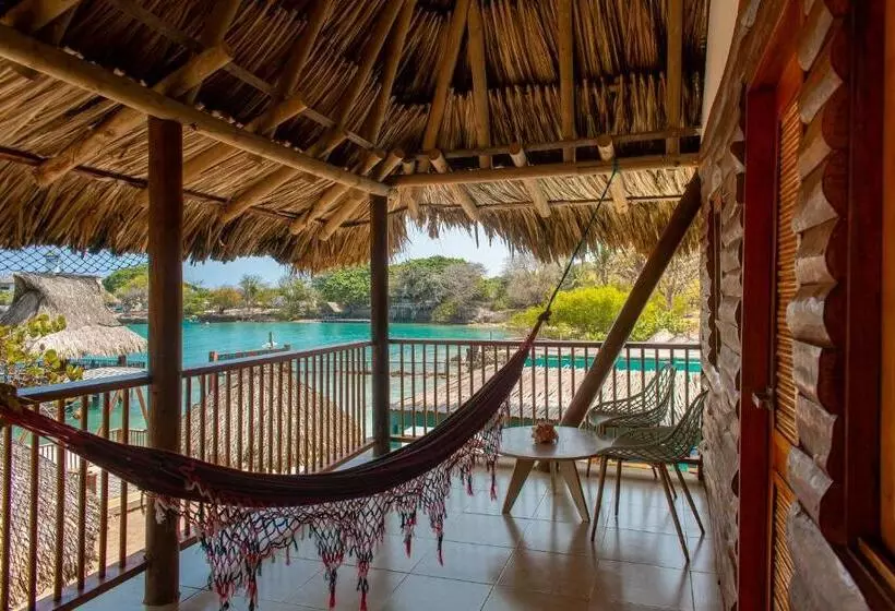 スタンダードバンガロー, Isla Del Sol