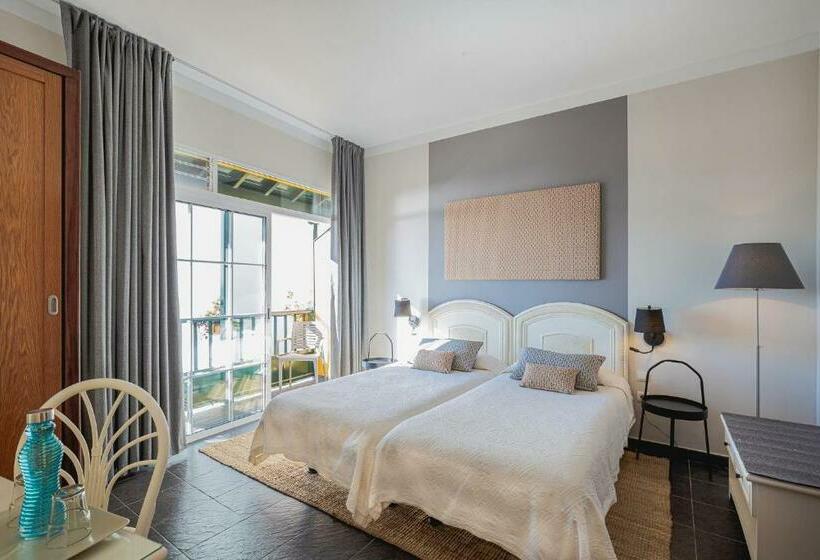 اتاق استاندارد با چشم‌انداز دریا, San Telmo