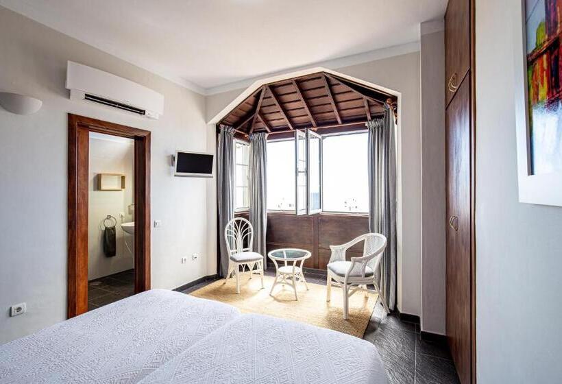 اتاق استاندارد با چشم‌انداز دریا, San Telmo