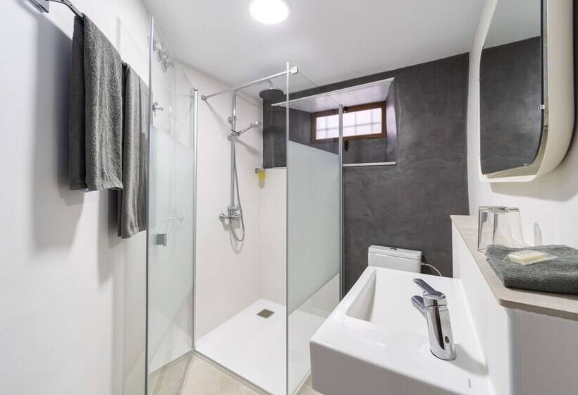 استودیوی استاندارد, San Telmo