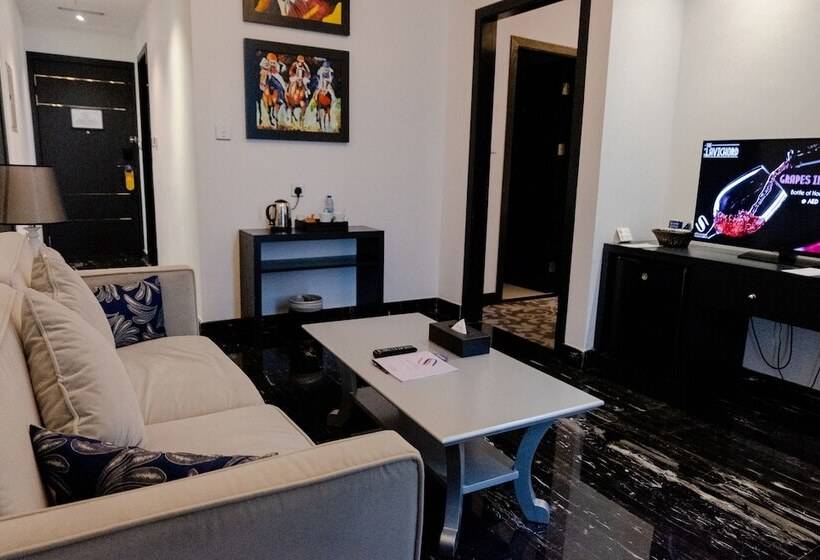 Executive Suite, Signature 1 Hotel Tecom