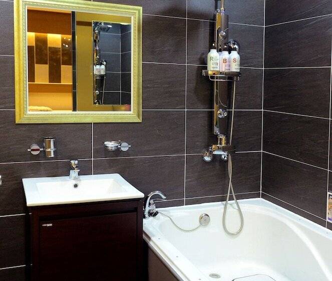 スタンダードルーム, Sugar