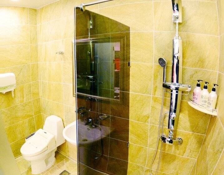 エコノミールーム, Sugar