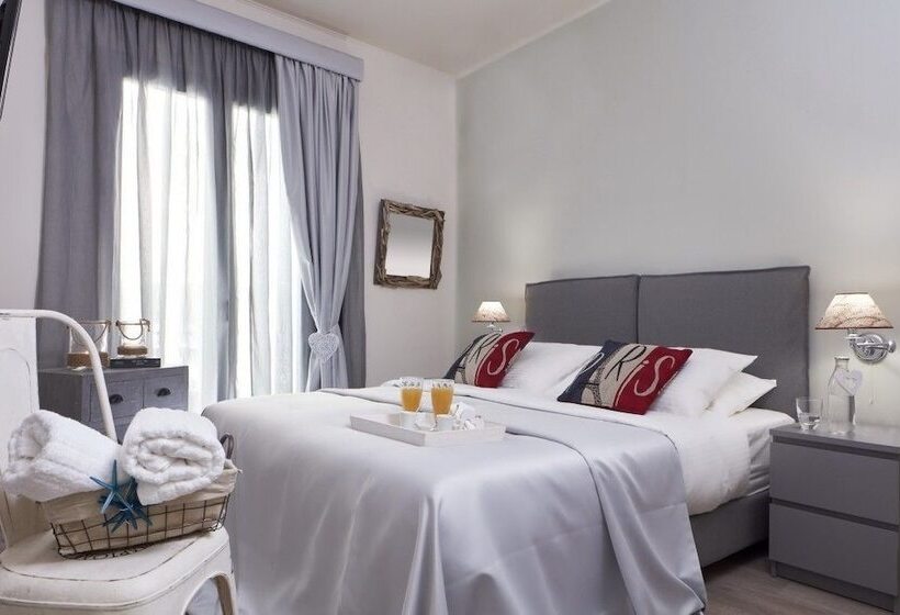 수피리어 트리플 룸, The Gardens Gallery