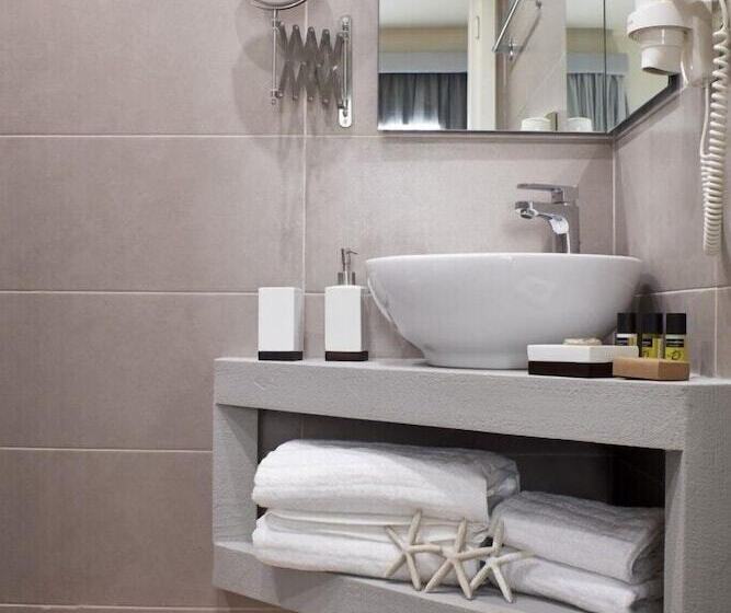 패밀리 스위트, The Gardens Gallery