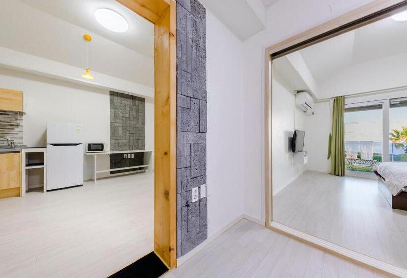 1 Bedroom House, Jeju Turning Point Pension