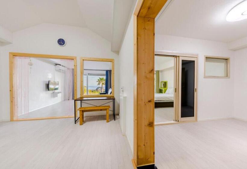 1 Bedroom House, Jeju Turning Point Pension