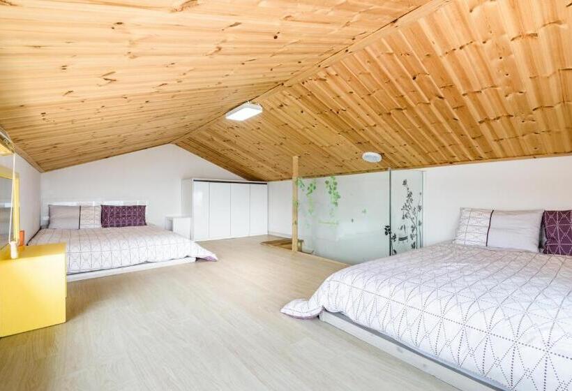 2 Bedroom House, Jeju Turning Point Pension