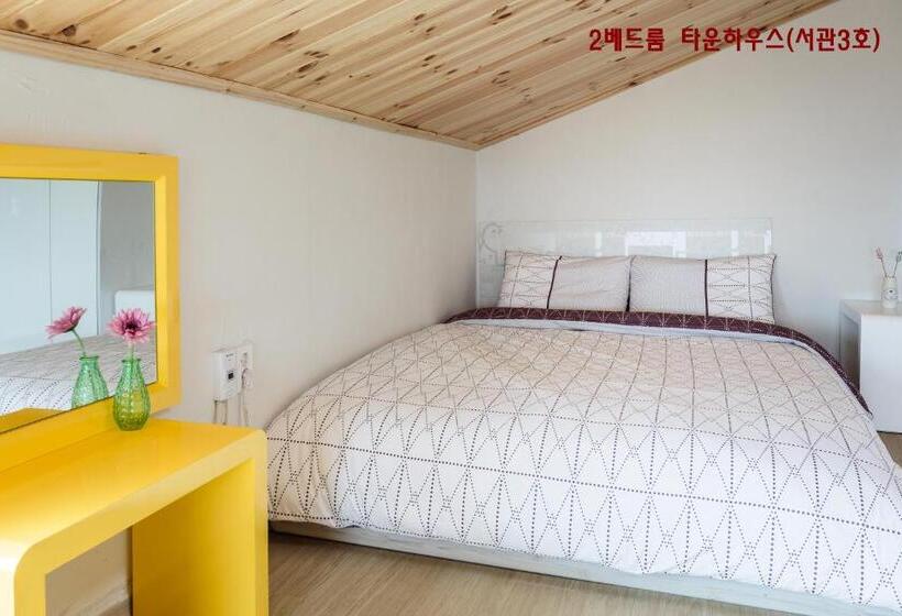 2 Bedroom House, Jeju Turning Point Pension