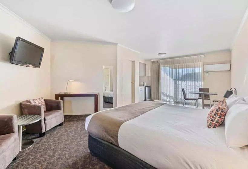 キングサイズベッドのスタンダードルーム, Comfort Inn Clubarham