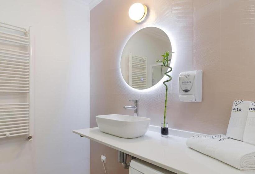 آپارتمان 1 خوابه, Roisa Centro