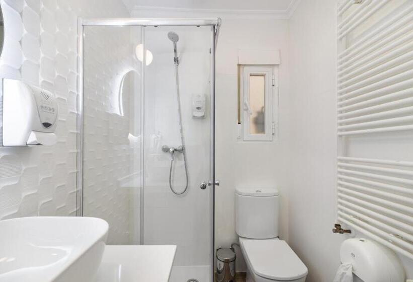 استودیوی استاندارد, Roisa Centro