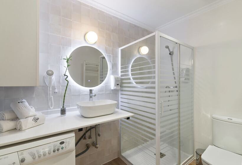 استودیو استاندارد با بالکن, Roisa Centro