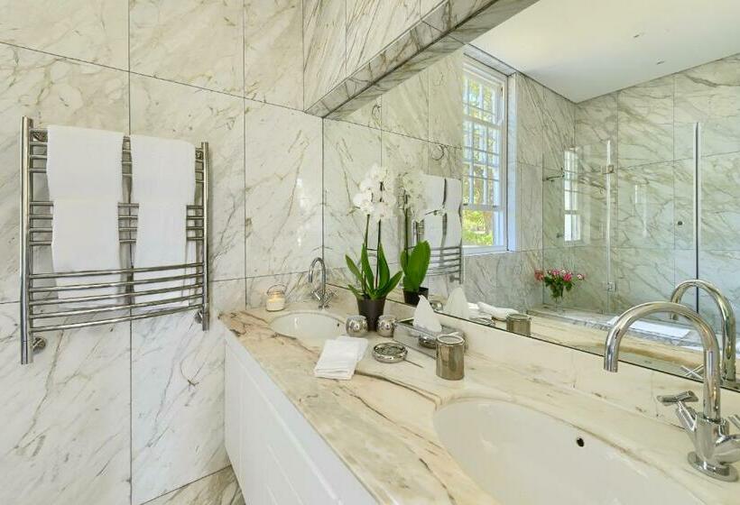 جناح مطلّ علي حمام السباحة, Adara Palmiet Valley Luxurious Boutique Farm