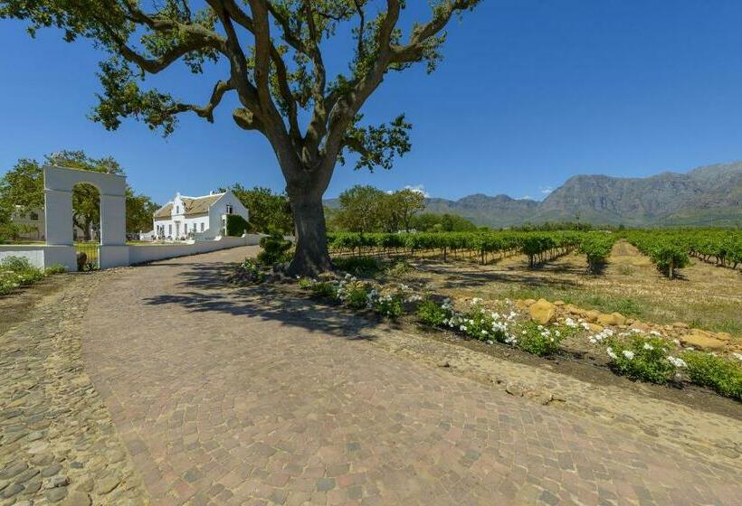 Люкс Вид на Бассейн, Adara Palmiet Valley Luxurious Boutique Farm