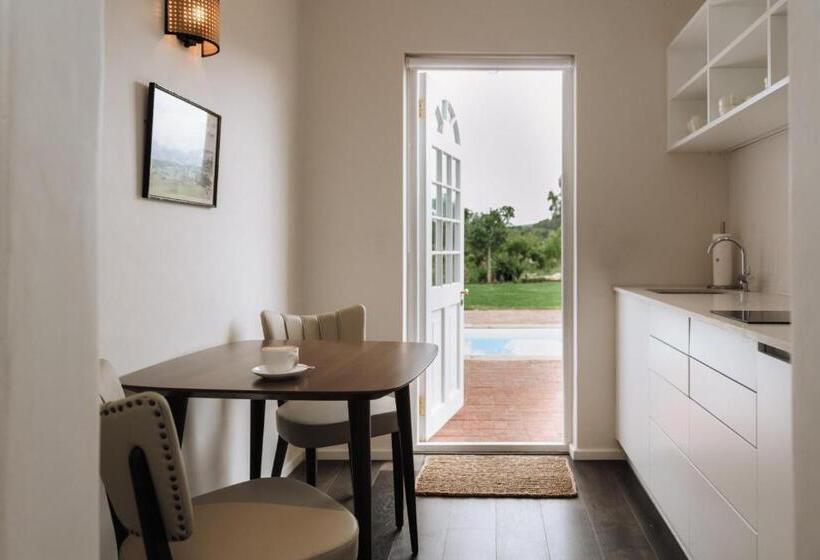 جناح ديلوكس, Adara Palmiet Valley Luxurious Boutique Farm