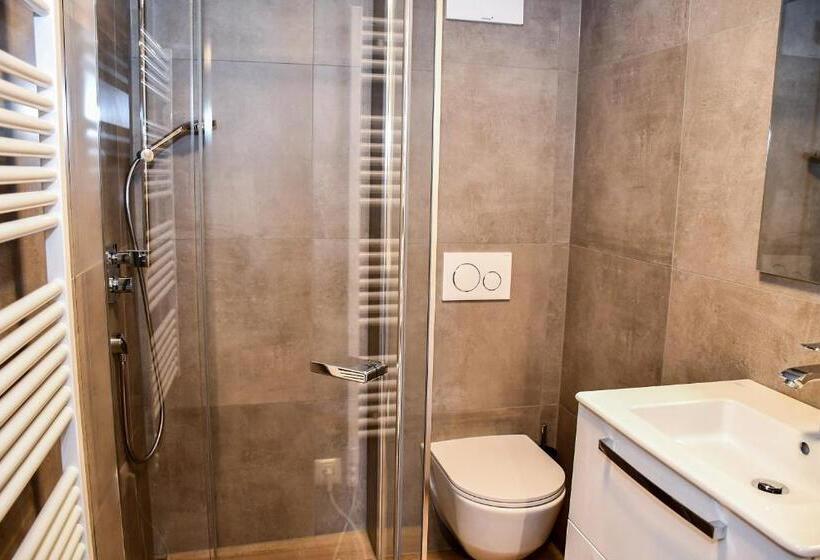 Апартаменты 2 Спальни, Astn Hütten Residenz Waldsicht Königsleiten   Ferienwohnungen