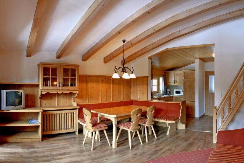 דירת שלושה חדרים, Astn Hütten Residenz Waldsicht Königsleiten Ferienwohnungen