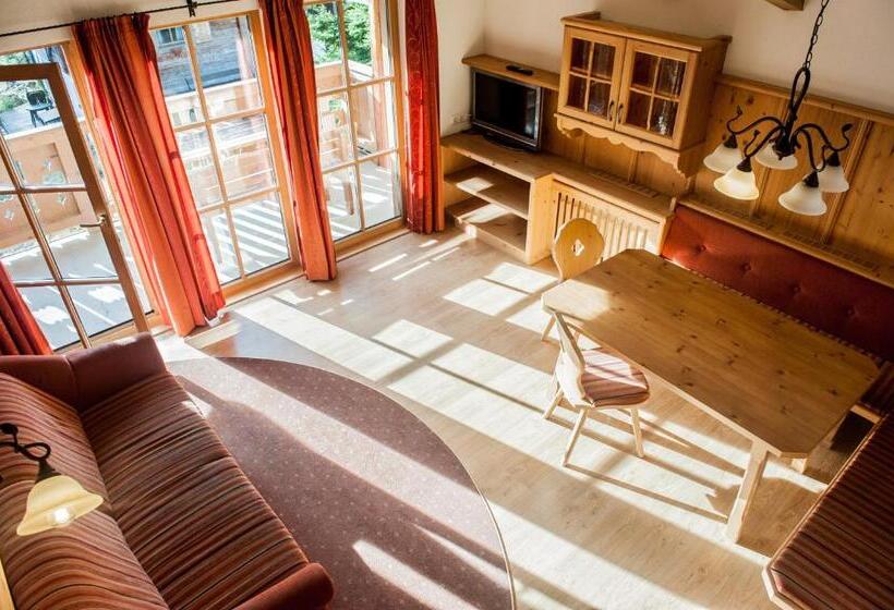 דירת שלושה חדרים, Astn Hütten Residenz Waldsicht Königsleiten Ferienwohnungen