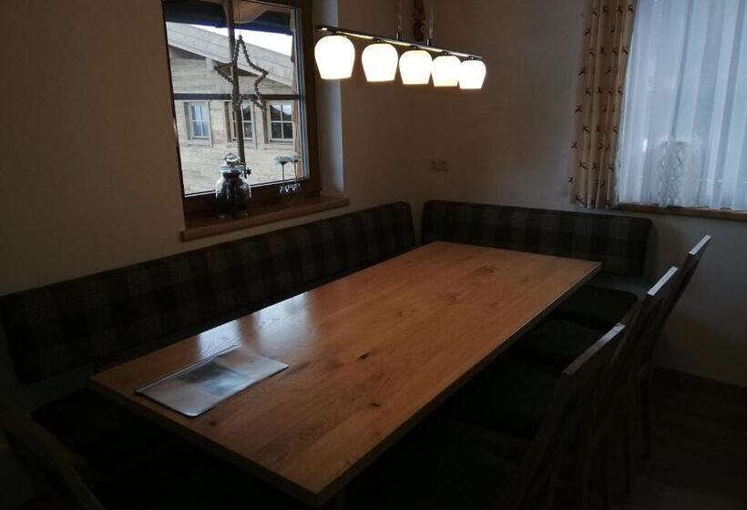 דירת חדר, Astn Hütten Residenz Waldsicht Königsleiten Ferienwohnungen