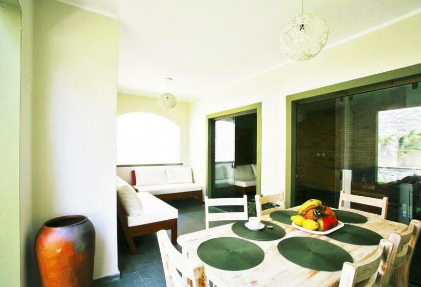 패밀리 아파트, Flor Da Mata