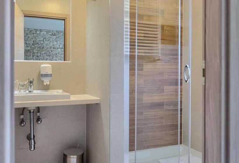 غرفة سوبيريور ثلاثية, Pula City Center Accommodation With Free Parking