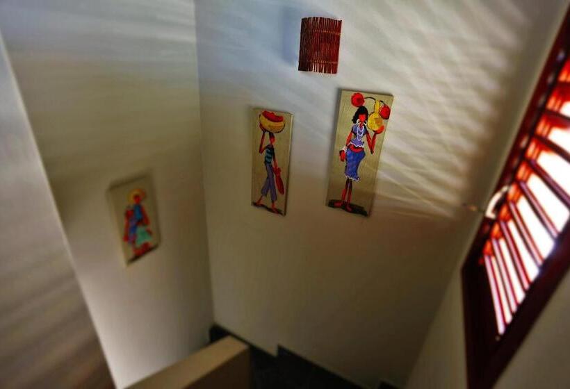 패밀리 아파트, Flor Da Mata