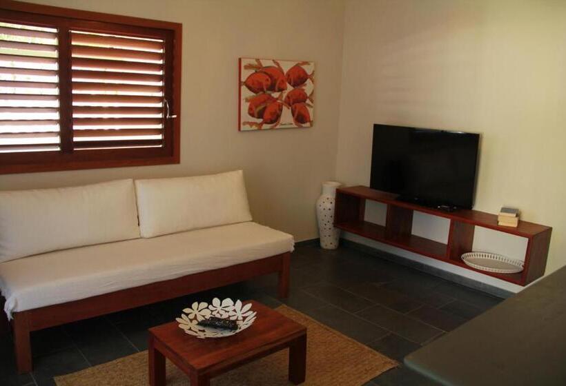 패밀리 아파트, Flor Da Mata