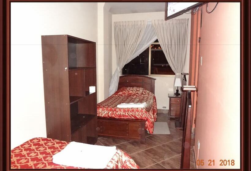 اتاق استاندارد یک نفره, Hostelling Bustillo