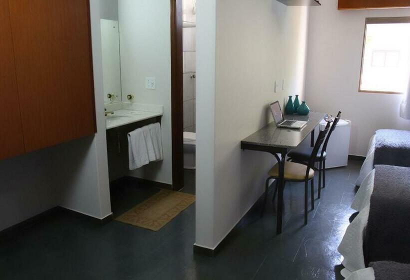 스탠다드 트리플 룸, Arq Inn