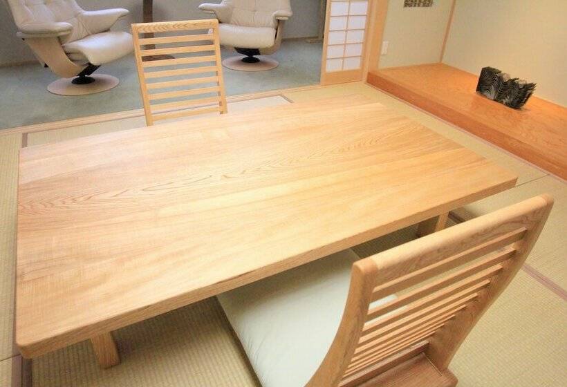 סוויטה, Bessou Kakei