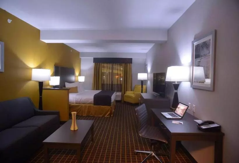 Sviitti Liikuntarajoitteisille, Best Western Plus Lampasas Inn & Suites