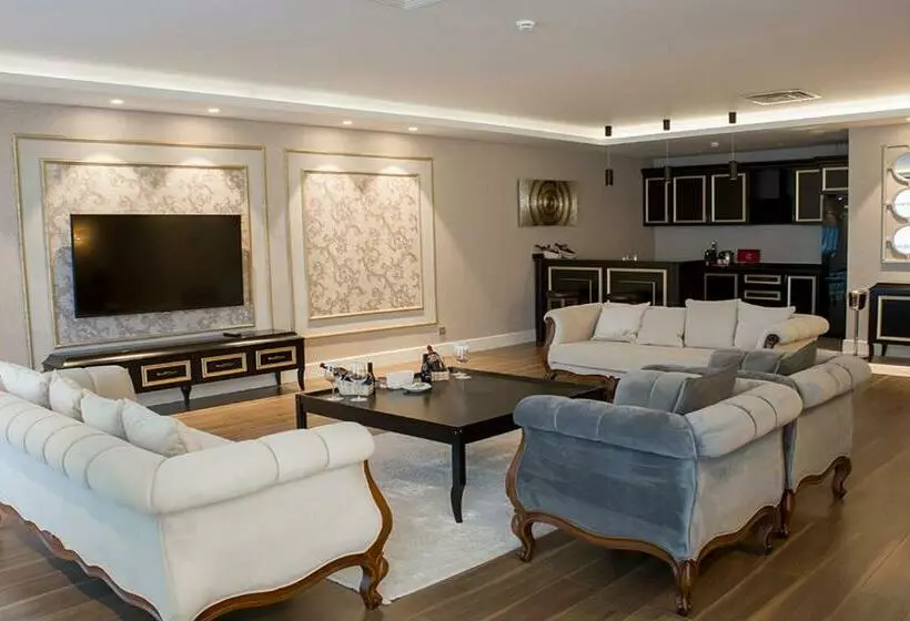 سوئیت پرزیدنت, Euphoria Batumi Convention & Casino