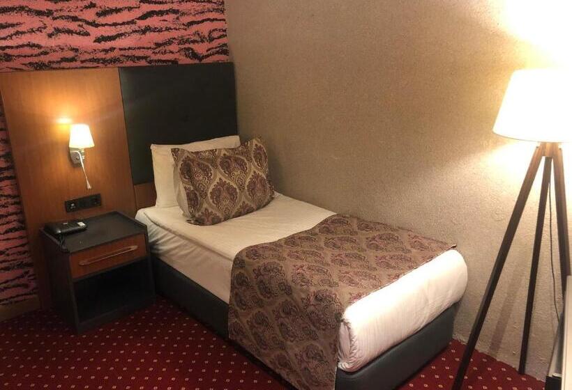 سوییت خانوادگی, Euphoria Batumi Convention & Casino