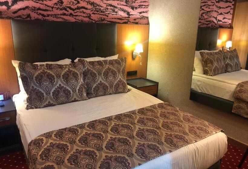 اتاق اکونومی, Euphoria Batumi Convention & Casino