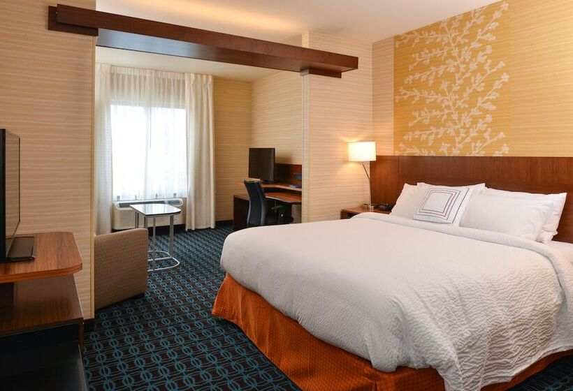 バルコニー付スイート, Fairfield Inn & Suites By Marriott Santa Cruz