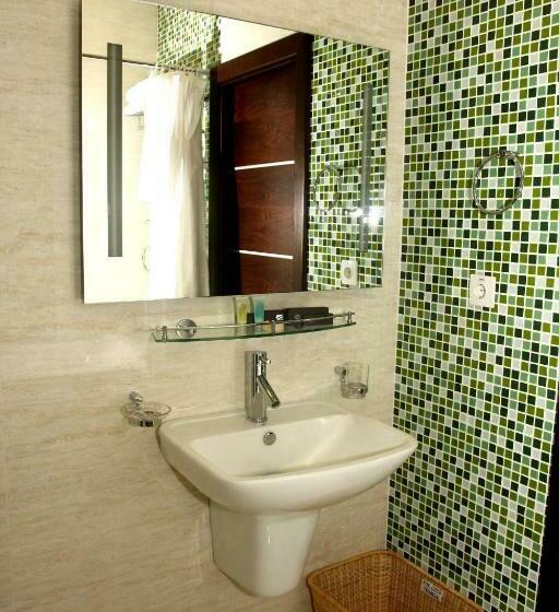 سوییت جونیور, Grand M