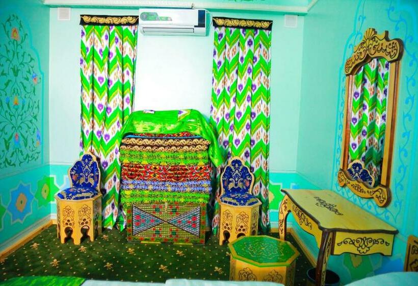 标准间, Hon Saroy