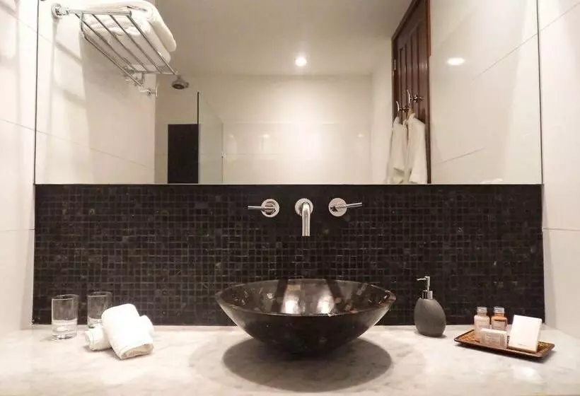 スイート, La Solana Boutique
