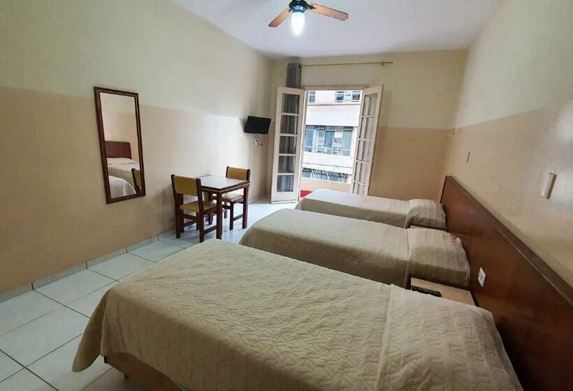 اتاق خانوادگی, Plaza Olido