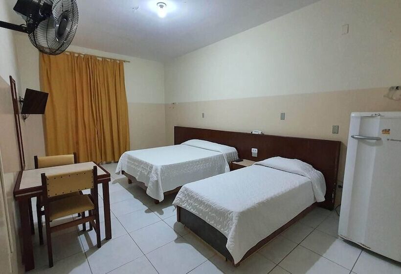 اتاق خانوادگی, Plaza Olido