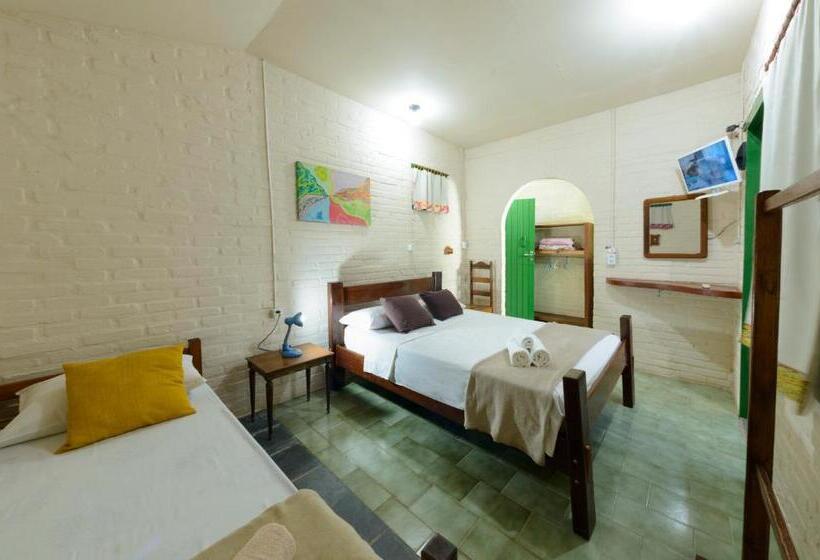 חדר סטנדרט לארבעה, Pousada Axe