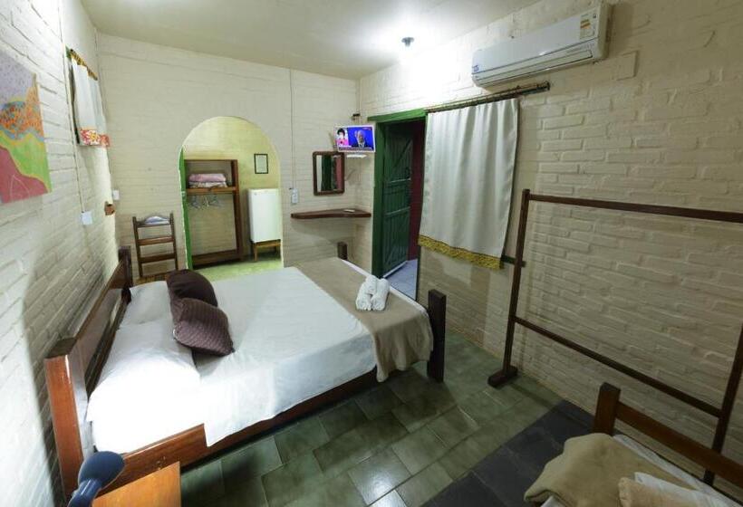 חדר סטנדרט לארבעה, Pousada Axe