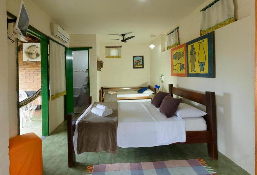 발코니가 있는 4인용 스탠다드 룸, Pousada Axe