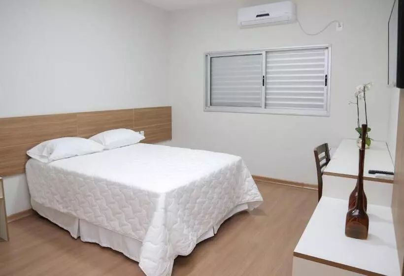 デラックスルーム, Rota Hoteis Itumbiara