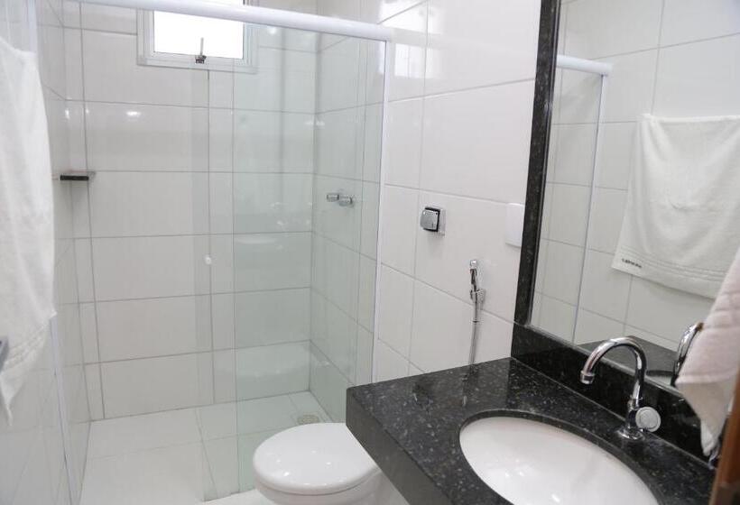 디럭스 트리플 룸, Rota Hoteis Itumbiara